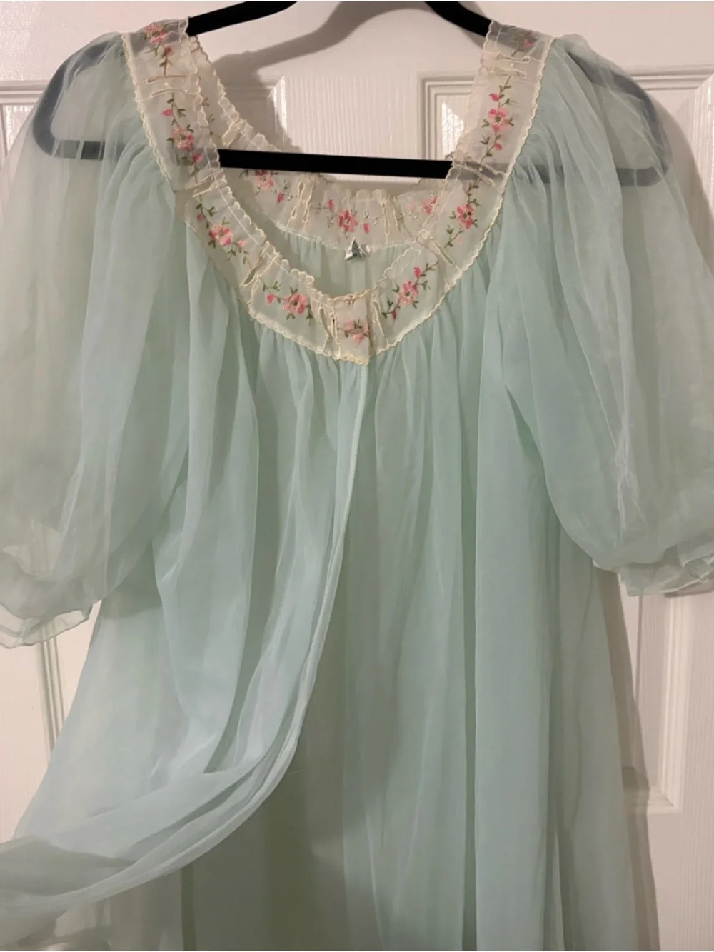 Vintage 1950s Powder Blue Nylon Peignoir Robe by Laros Medium